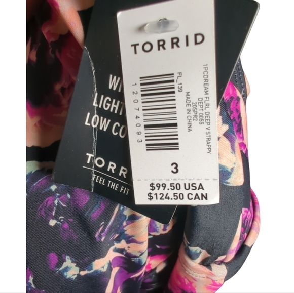 NWT Torrid Wireless Strappy Front One Piece Swimsuit Size 3X / 22-24 - Picture 4 of 5